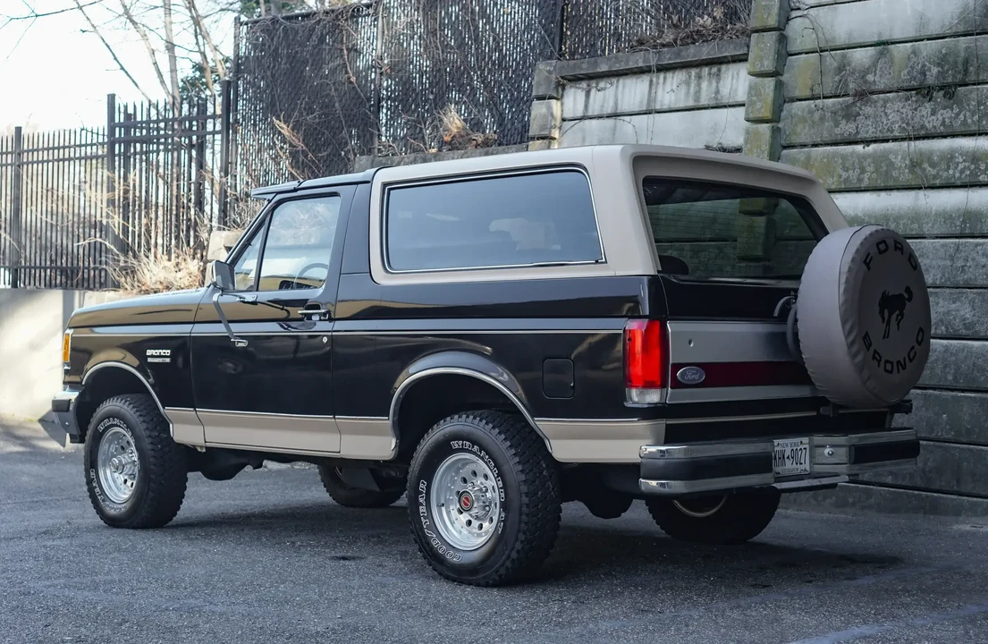 1990 Ford Bronco 4th Gen - Image 5 of 6