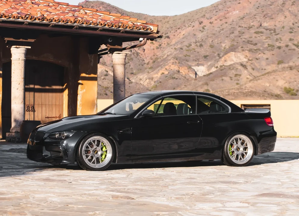 2010 BMW E93 M3 Convertible - Image 6 of 6