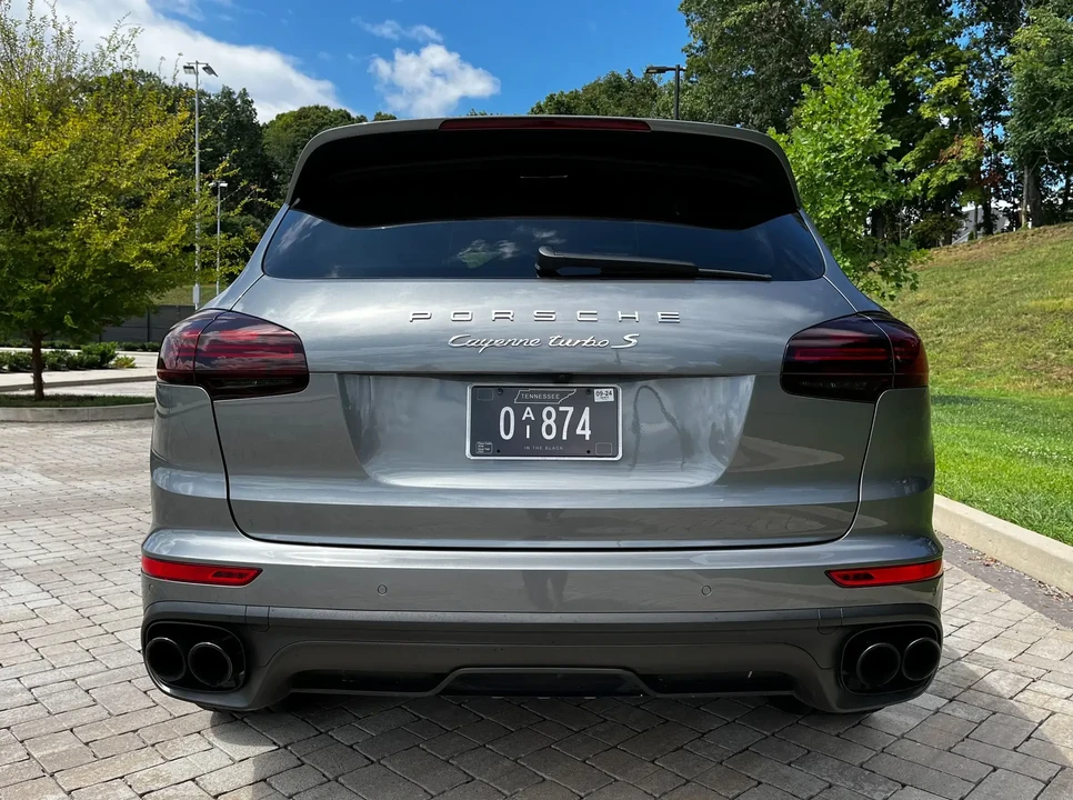 2017 Porsche 958 Cayenne Turbo S - Image 6 of 6