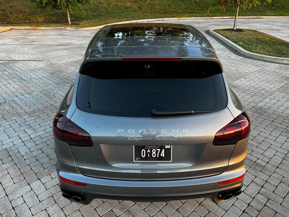 2017 Porsche 958 Cayenne Turbo S - Image 5 of 6