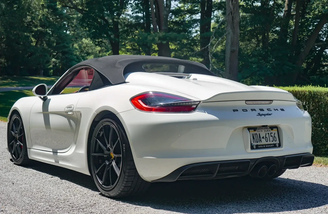 2016 Porsche 981 Boxster Spyder - Image 4 of 6
