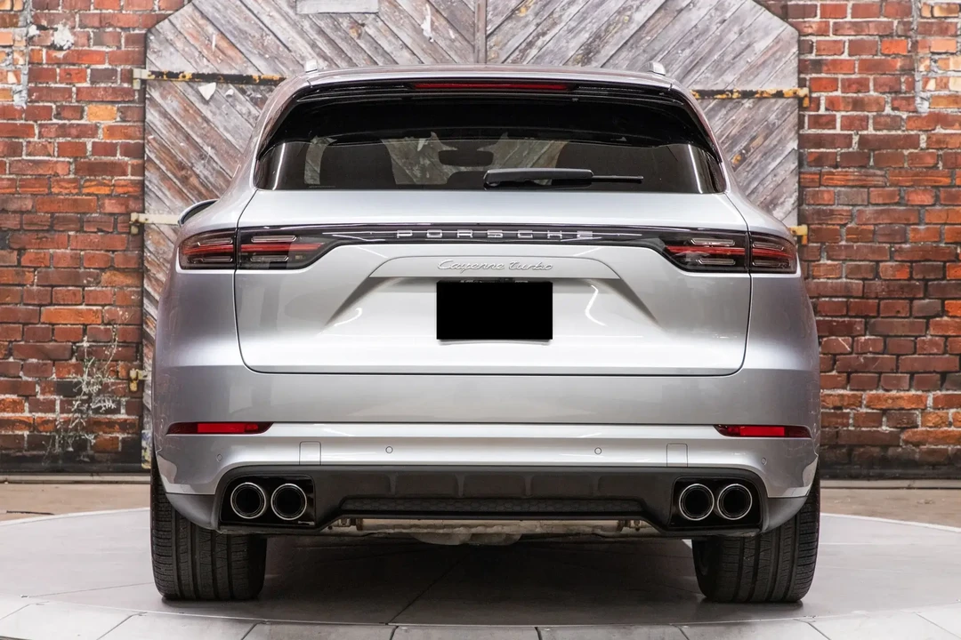 2022 Porsche 9Y0/9Y3 Cayenne Turbo - Image 4 of 6
