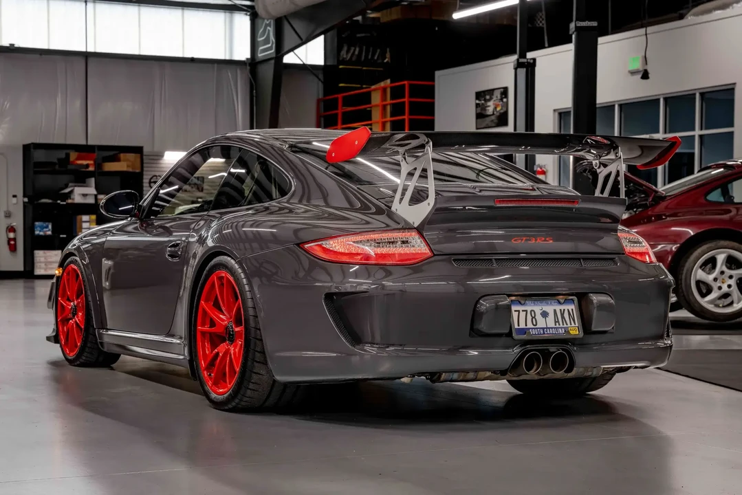 2011 Porsche 997 GT3 RS - Image 6 of 6