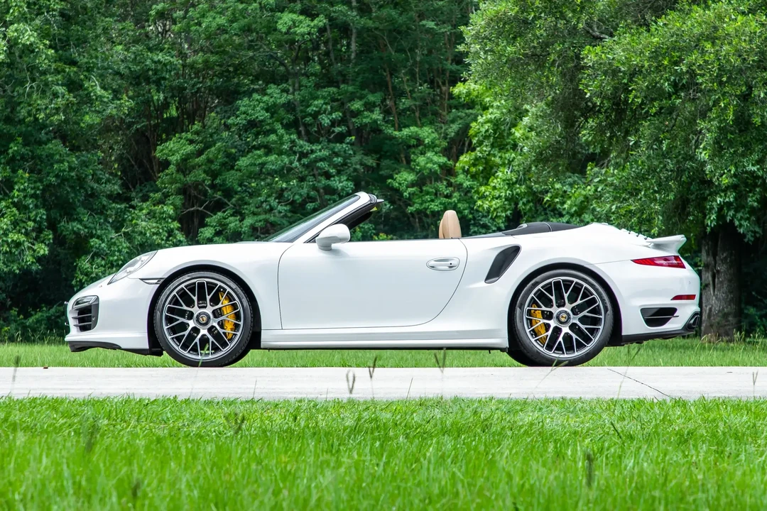 2015 Porsche 991 Turbo S - Image 3 of 5