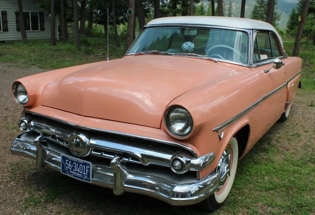 1954 Ford Crestline - Image 2 of 6