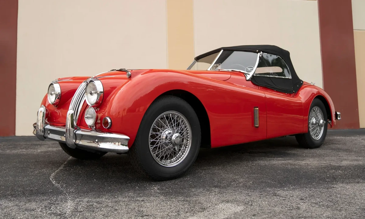 1956 Jaguar XK140 OTS Roadster - Image 5 of 6