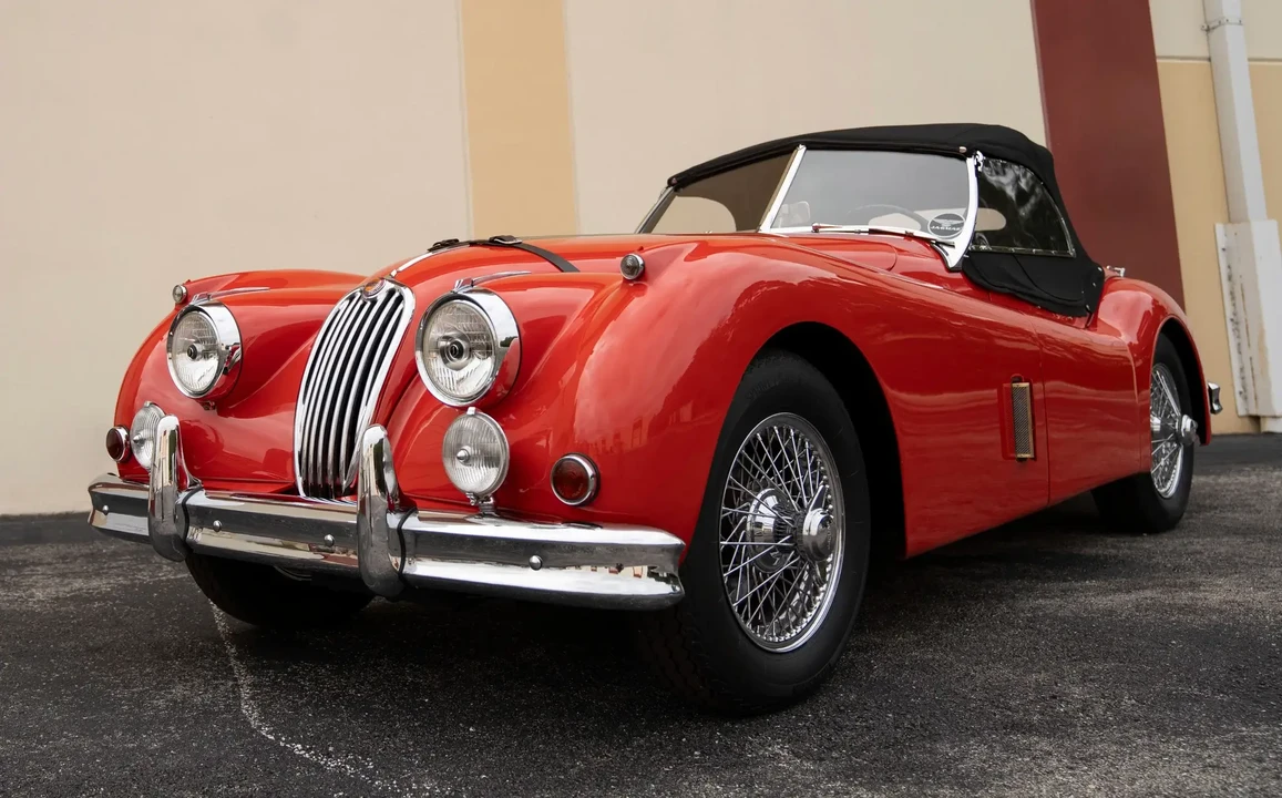 1956 Jaguar XK140 OTS Roadster - Image 4 of 6