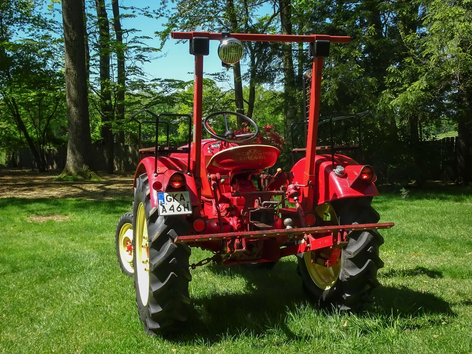 1962 Porsche Tractors - Image 5 of 6