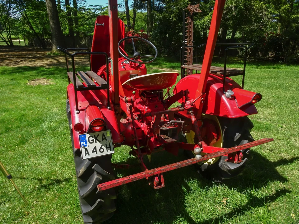 1962 Porsche Tractors - Image 6 of 6
