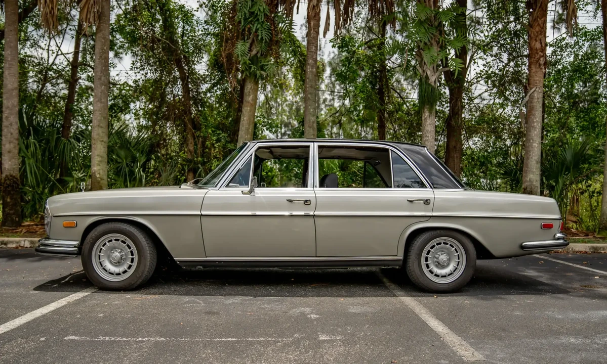 1970 Mercedes-Benz 300SEL 6.3 - Image 5 of 6