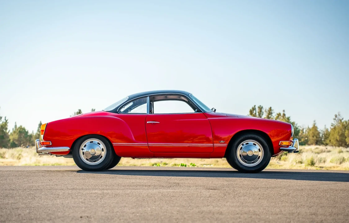 1971 Volkswagen Karmann Ghia Type 14 - Image 4 of 6