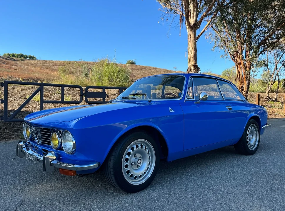 1974 Alfa Romeo 2000 GT Veloce - Image 6 of 6