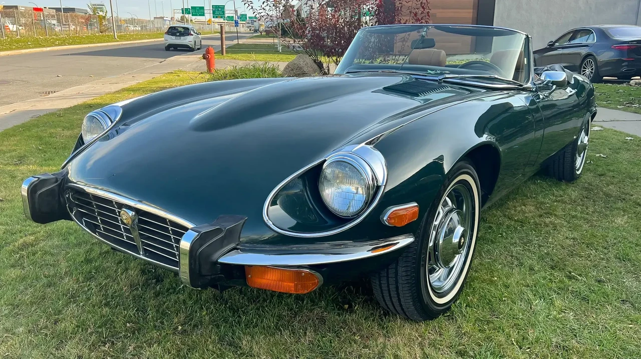 1974 Jaguar E-Type Series 3 V12 - Image 3 of 6