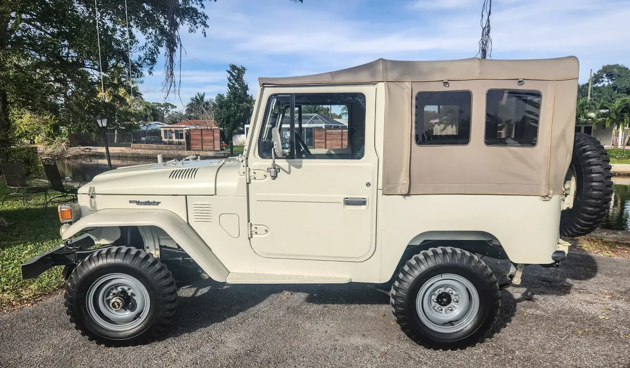 1978 Toyota J40 Land Cruiser - Image 6 of 6