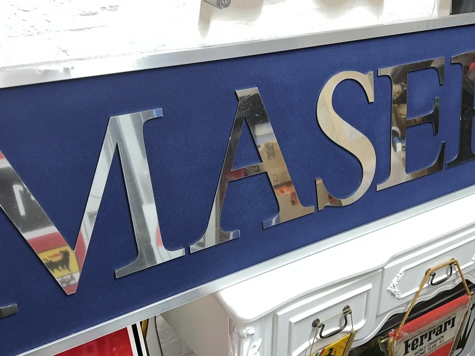 Maserati - Image 12 of 24