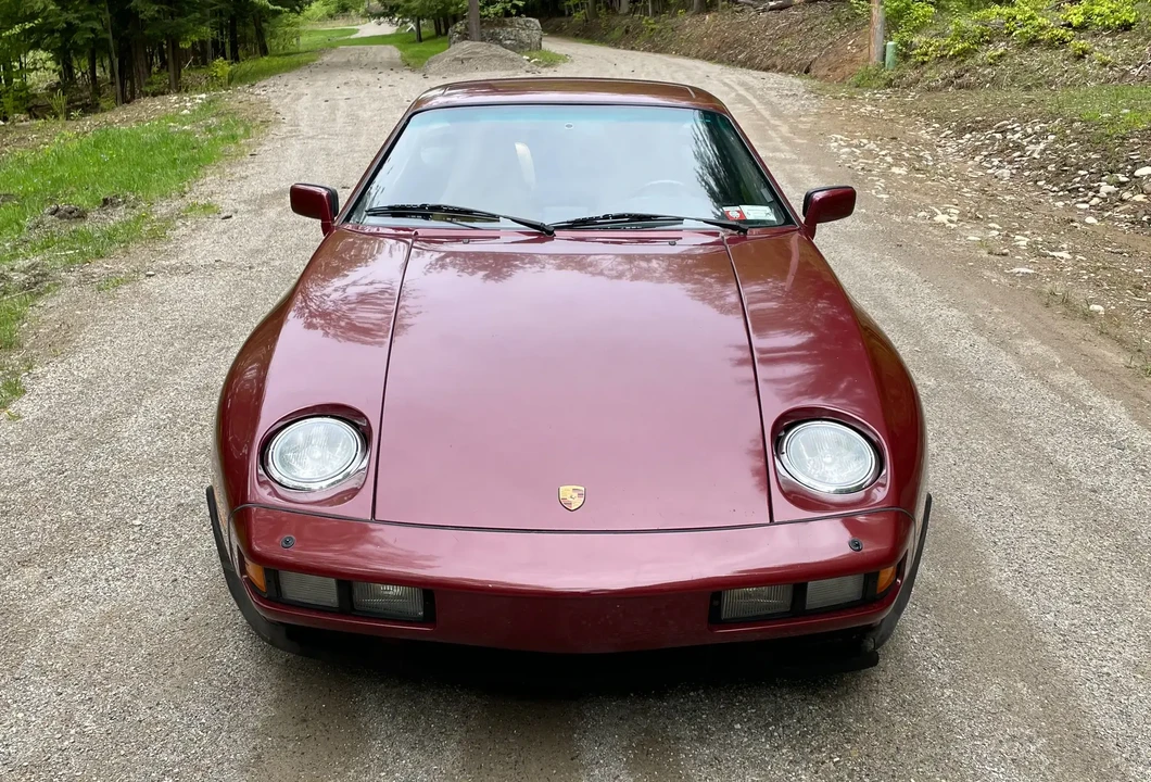 1985 Porsche 928 S - Image 2 of 6
