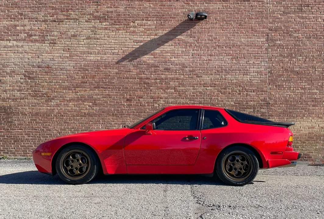 1987 Porsche 944 Turbo - Image 3 of 6
