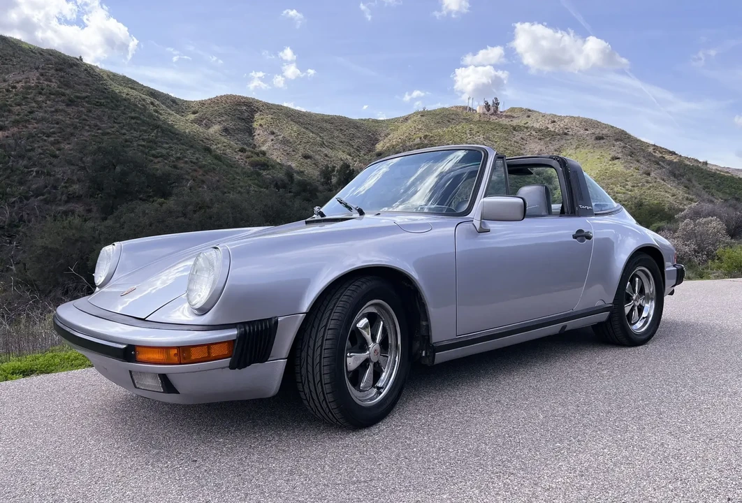 1988 Porsche 911 Carrera 3.2 - Image 2 of 6
