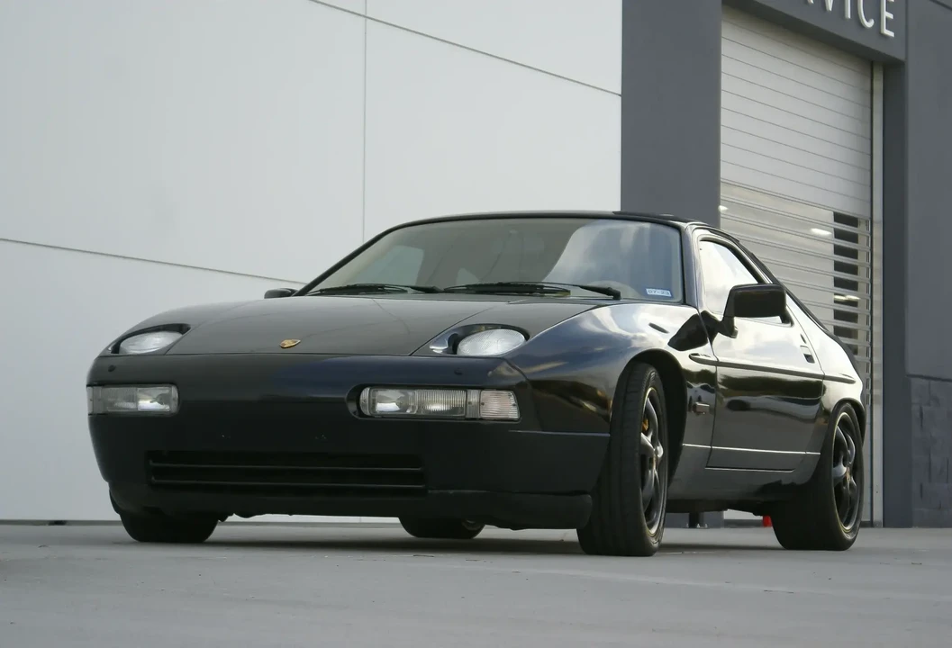 1988 Porsche 928 S4 - Image 5 of 6