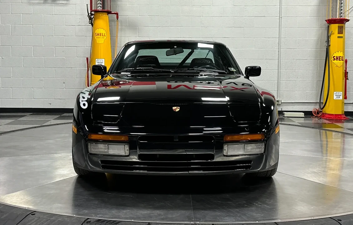 1989 Porsche 944 Turbo - Image 2 of 6