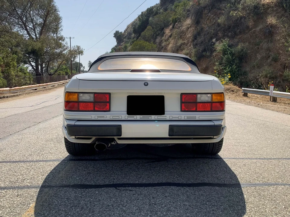 1990 Porsche 944 S2 - Image 6 of 6