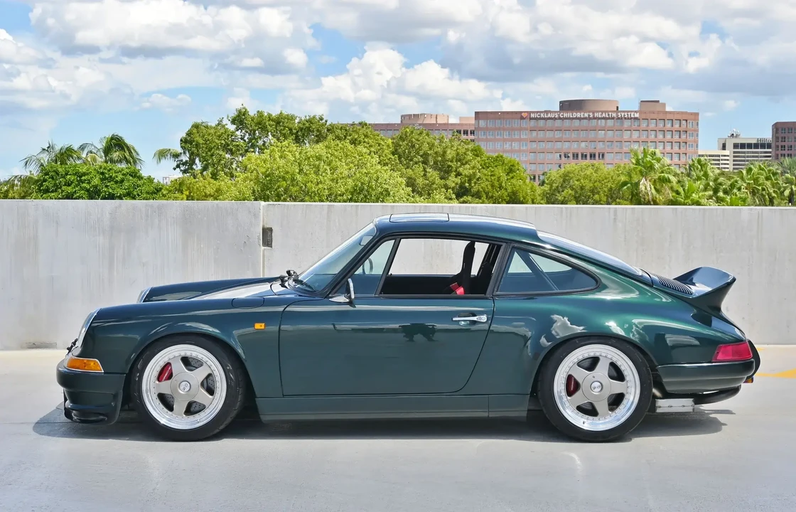 1990 Porsche 964 Carrera 4 - Image 6 of 6