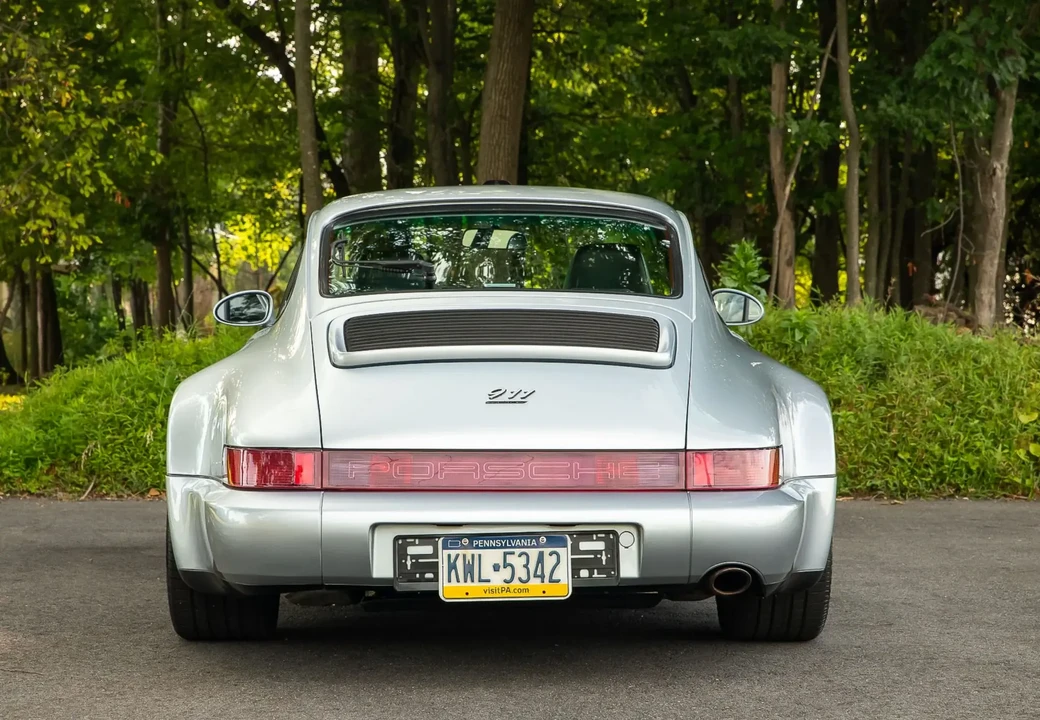 1993 Porsche 964 Carrera 4 - Image 4 of 6