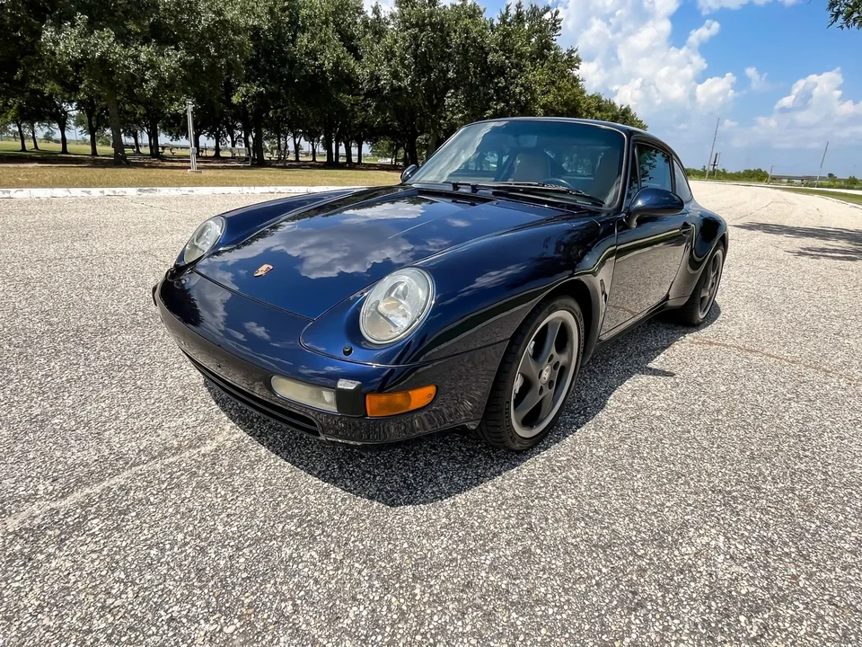 1995 Porsche 993 Carrera 4 - Image 2 of 6