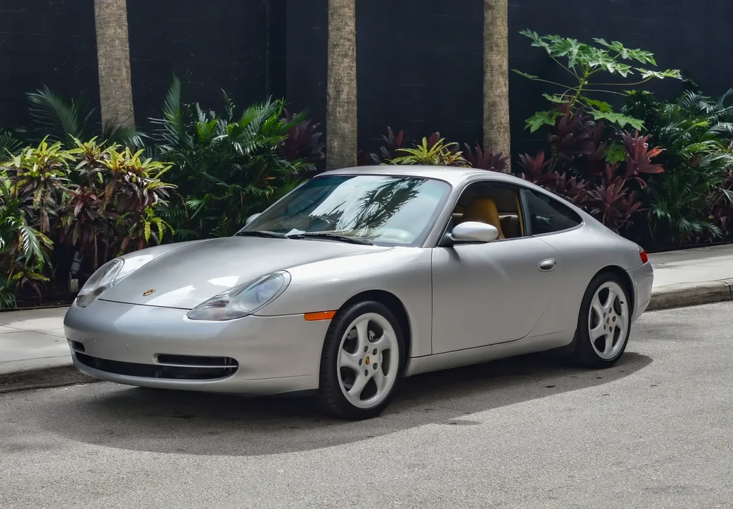1999 Porsche 996 Carrera 4 - Image 3 of 6