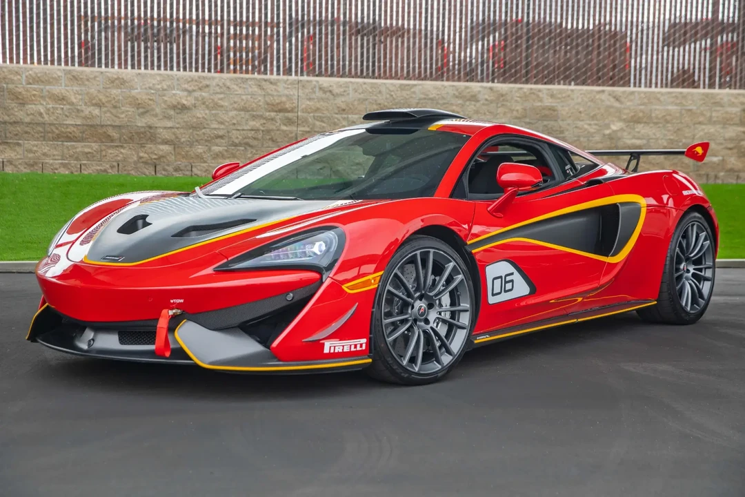 2018 McLaren 570S - Image 2 of 6