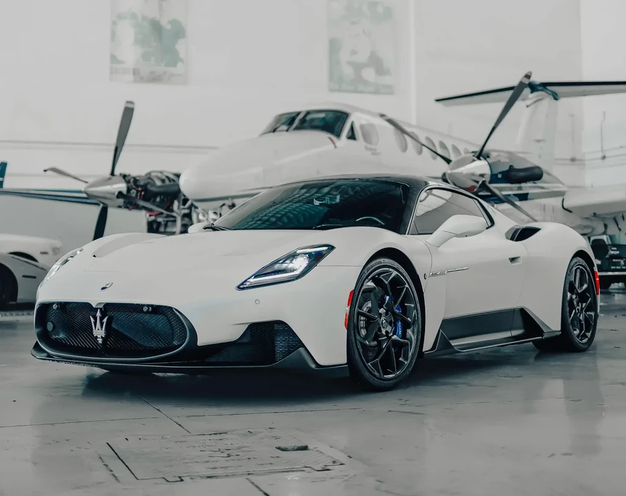 2022 Maserati MC20 - Image 3 of 6