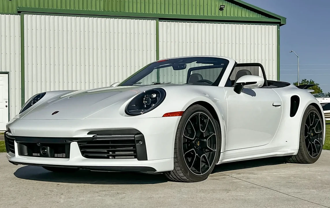 2023 Porsche 992 Turbo - Image 4 of 6