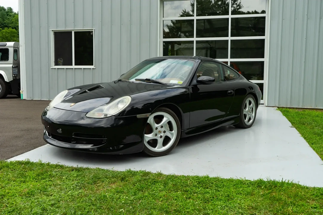 2000 Porsche 996 Carrera 4 - Image 3 of 6