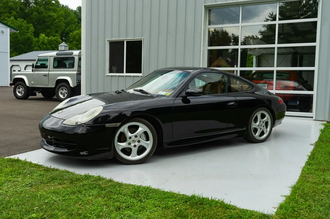 2000 Porsche 996 Carrera 4 - Image 5 of 6