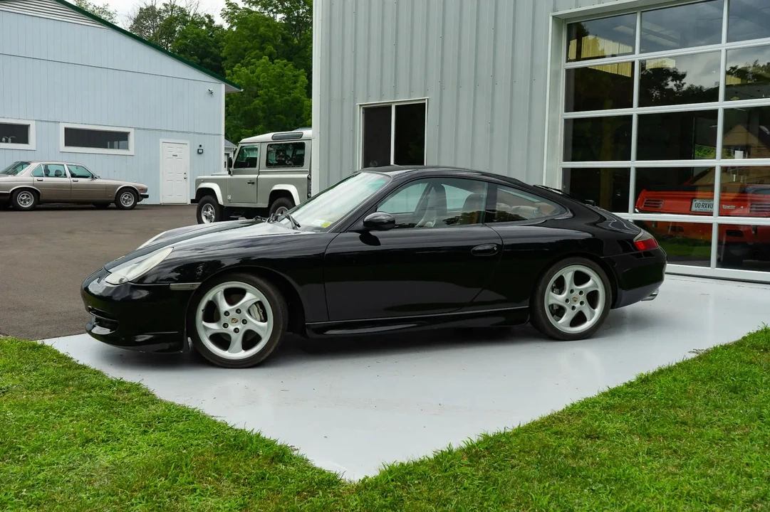 2000 Porsche 996 Carrera 4 - Image 6 of 6
