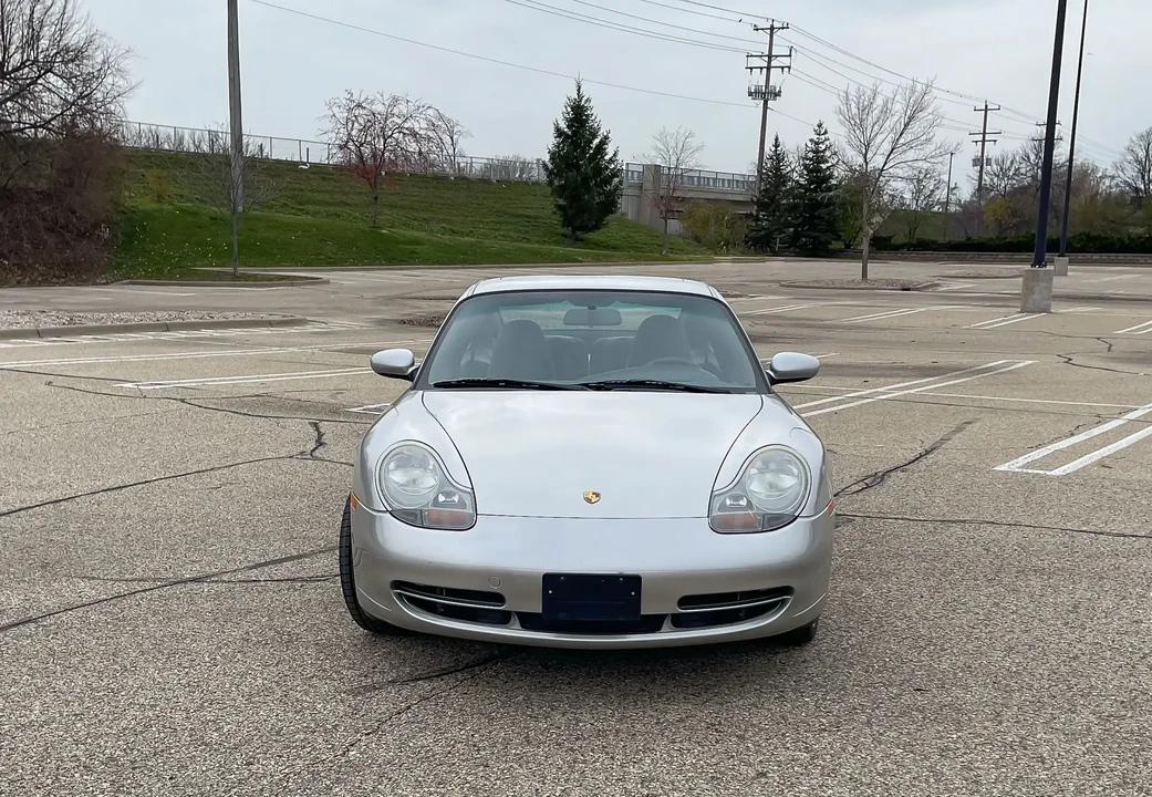 2000 Porsche 996 Carrera 4 - Image 3 of 6