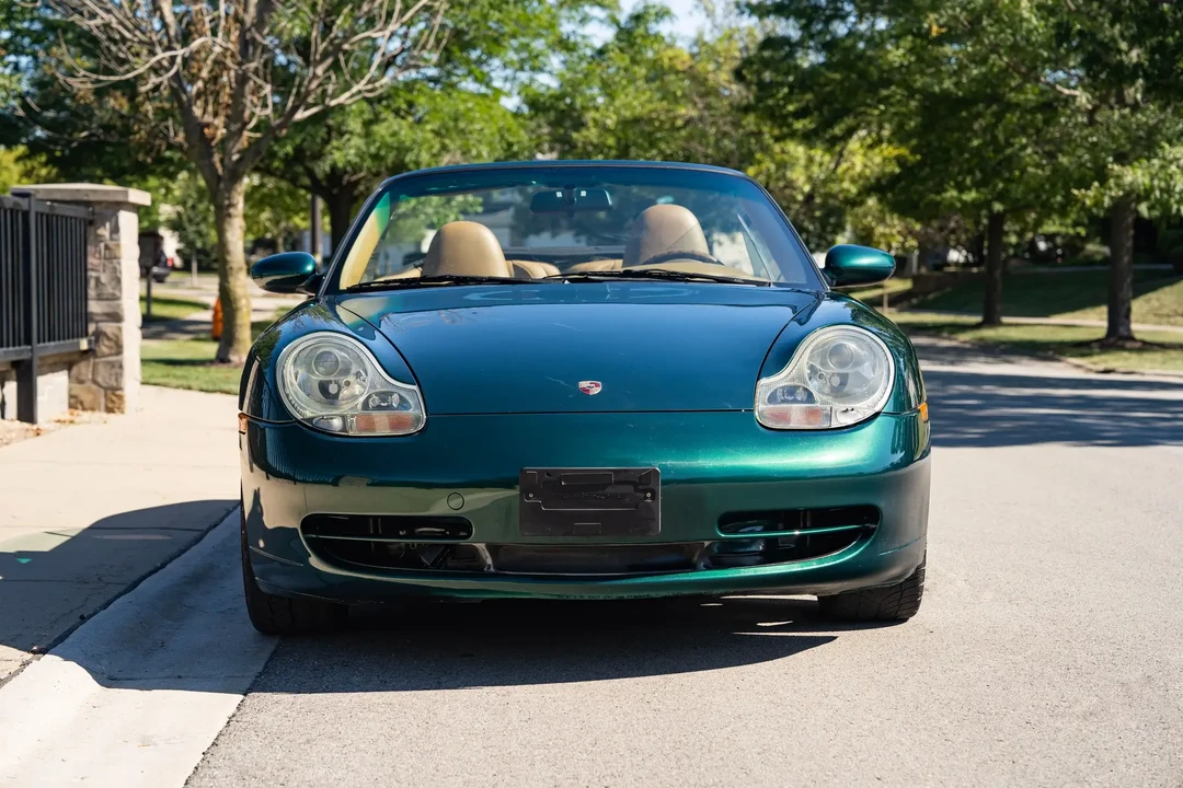 2001 Porsche 996 Carrera 4 - Image 2 of 6