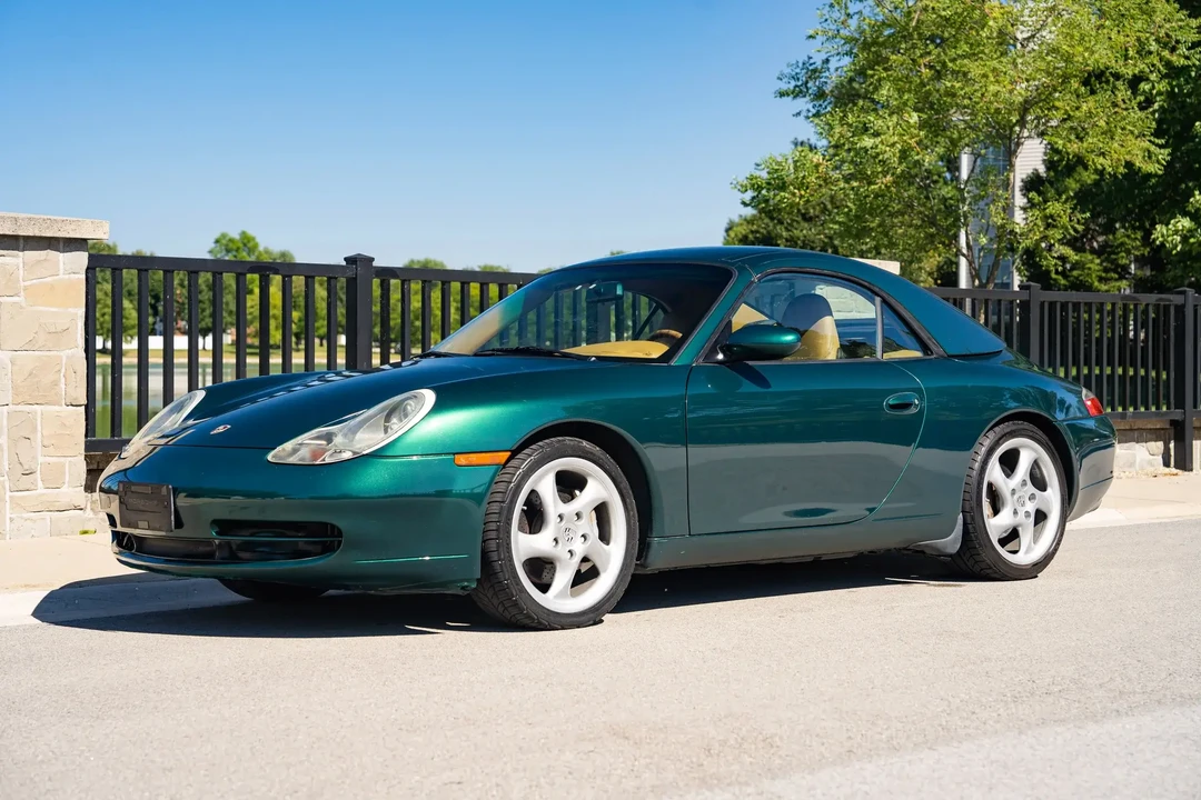 2001 Porsche 996 Carrera 4 - Image 6 of 6