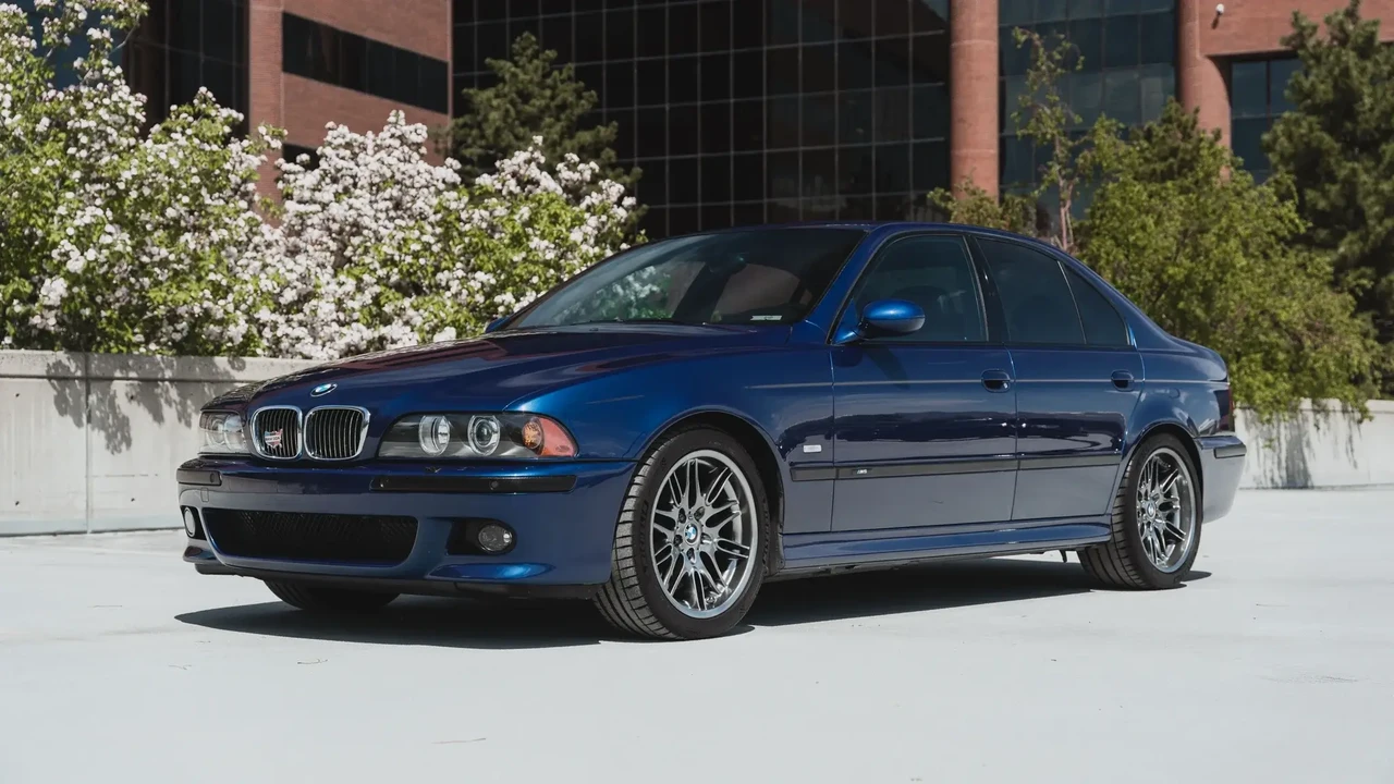 2002 BMW E39 M5 - Image 2 of 6