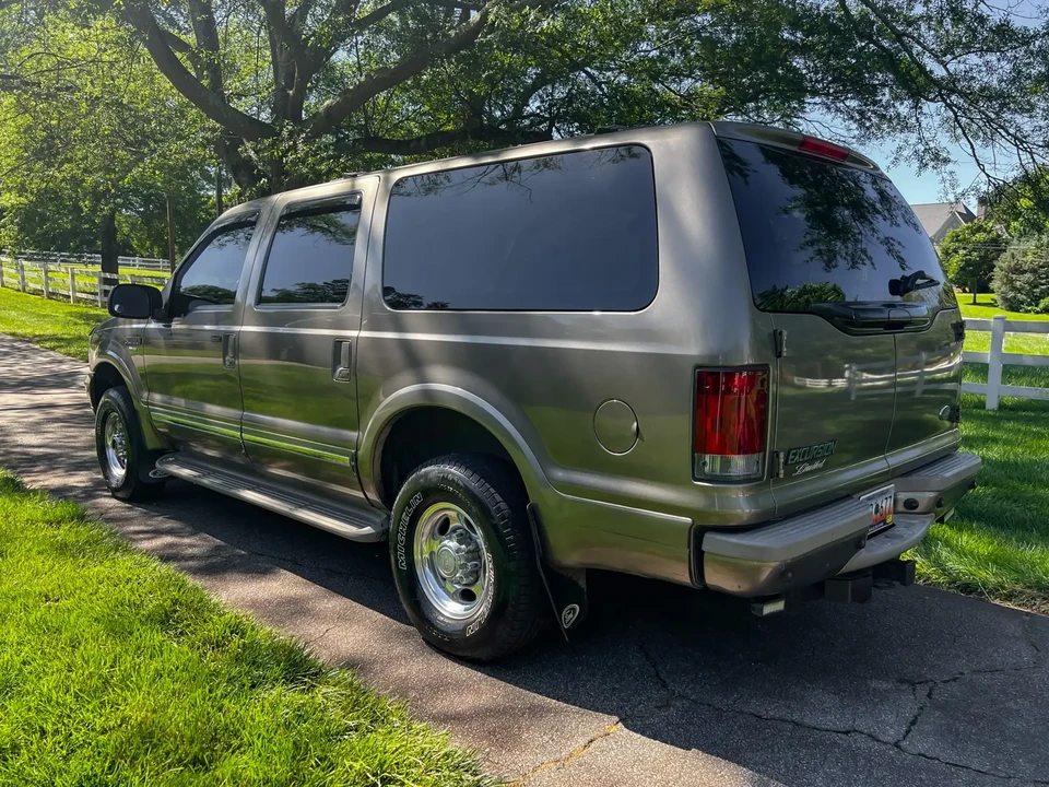 2002 Ford Excursion - Image 4 of 6