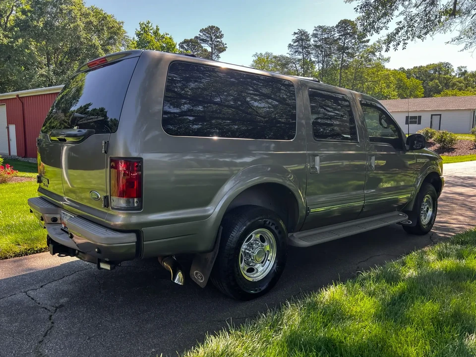 2002 Ford Excursion - Image 6 of 6