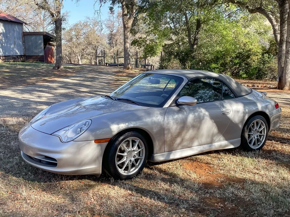 2003 Porsche 996 Carrera 4 - Image 4 of 6