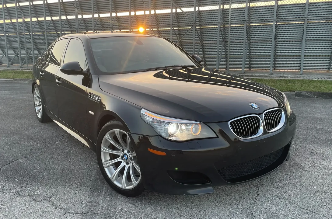 2010 BMW E60 M5 - Image 4 of 6