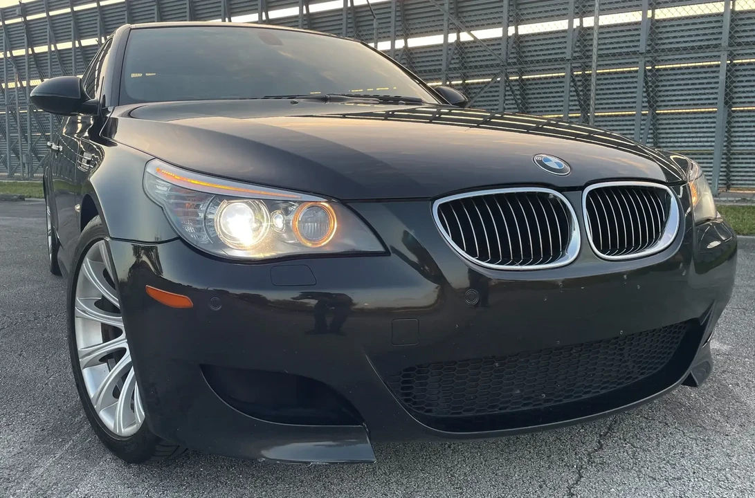 2010 BMW E60 M5 - Image 5 of 6