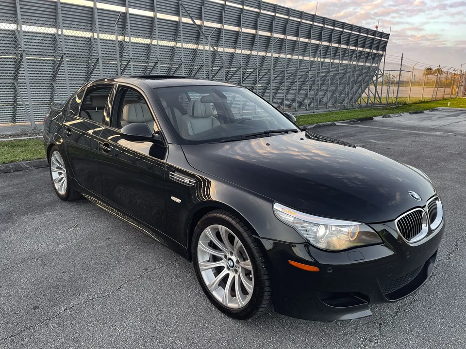 2010 BMW E60 M5 - Image 2 of 6