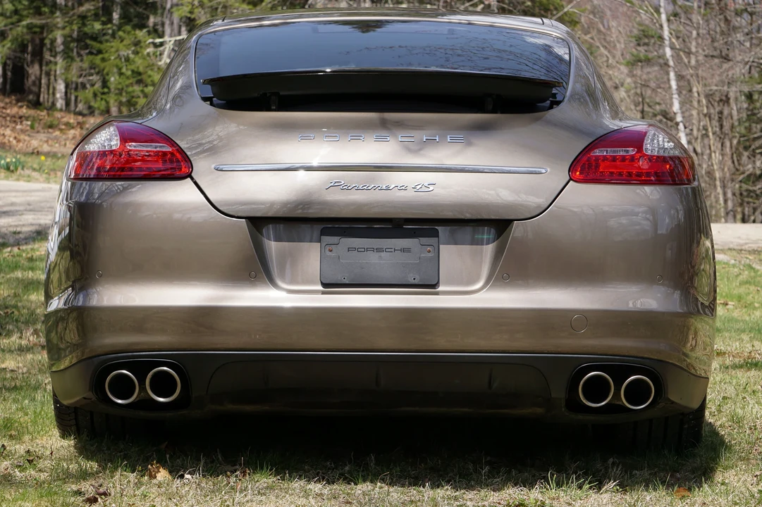 2010 Porsche 970 Panamera 4S - Image 6 of 6
