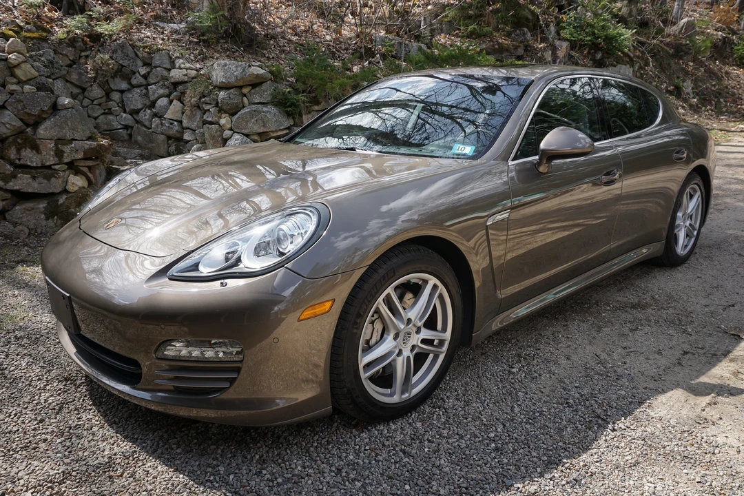 2010 Porsche 970 Panamera 4S - Image 2 of 6