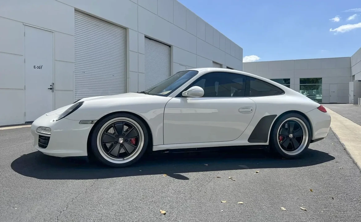 2011 Porsche 997 Carrera - Image 4 of 6