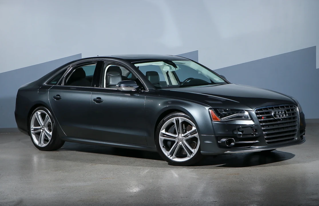 2013 Audi D4 S8 - Image 6 of 6