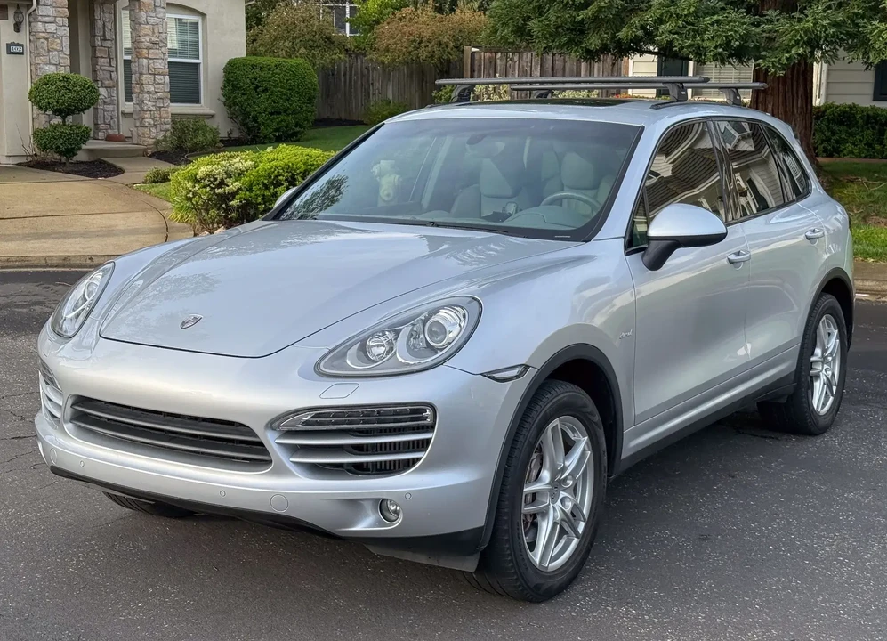2014 Porsche 958 Cayenne Diesel - Image 2 of 6